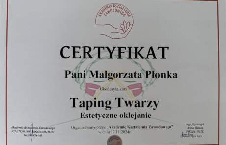 Taping twarzy.